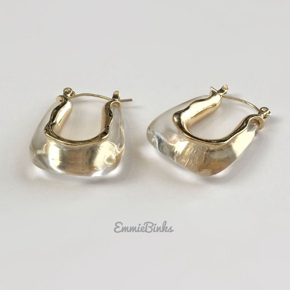 New Anthropologie Gold Rimmed Resin U Shape Huggie Hoop Earrings - Picture 4 of 16